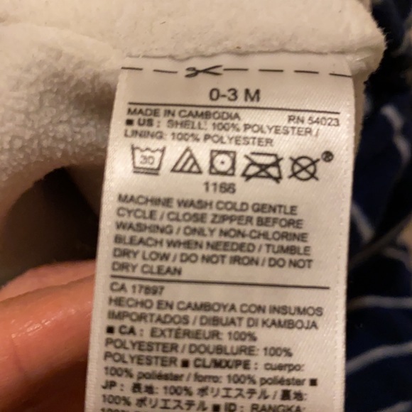 Excellent Condition Old Navy super warm and cozy hooded one piece for 0-3M - Picture 7 of 7